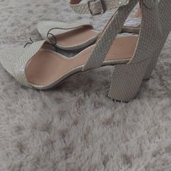 Womans Shoes