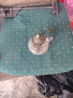 Glass oil lamp