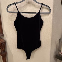 BEBE Women Black Velvet Bodysuit Size Small-Made in USA