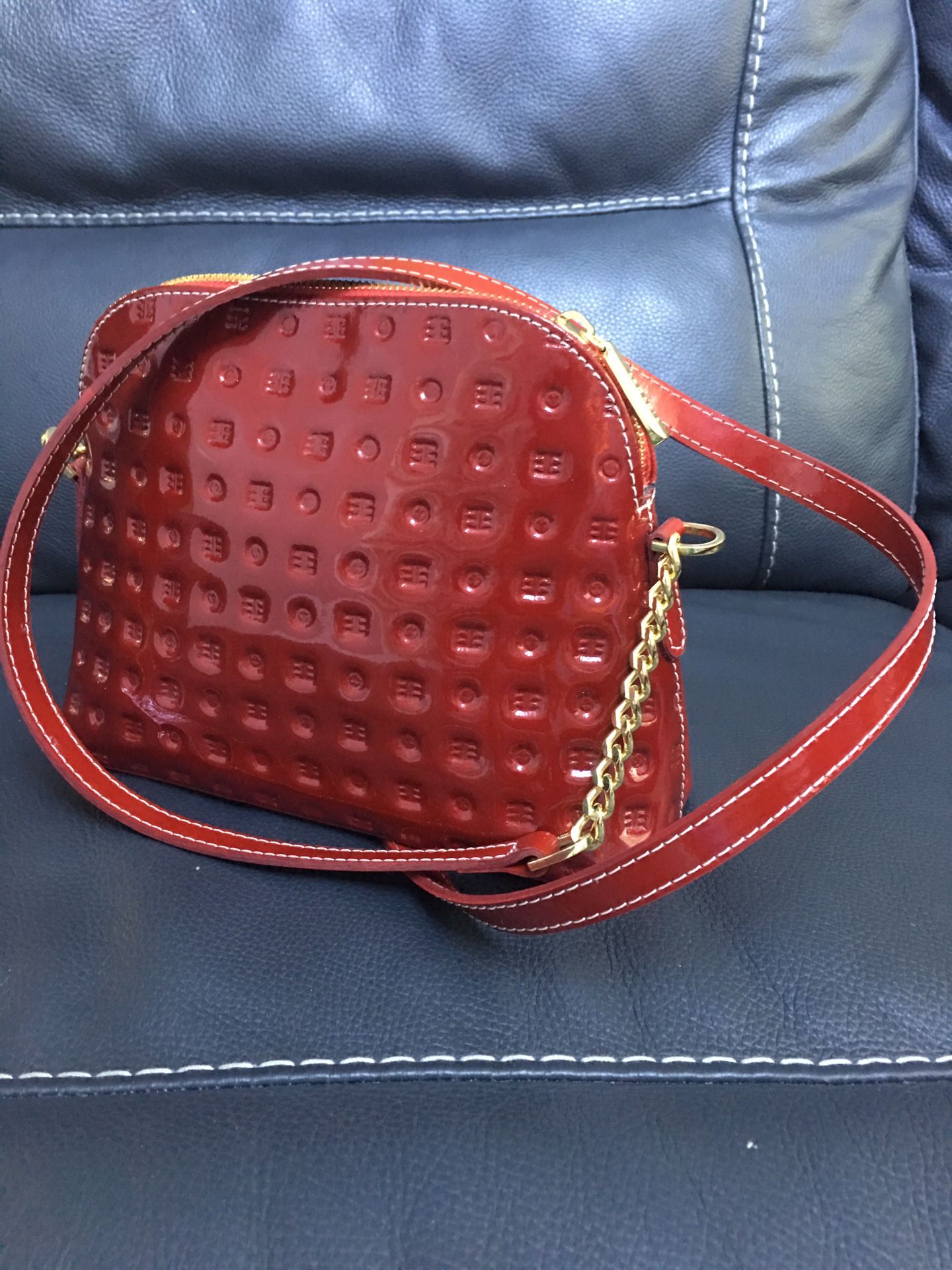 ARCADIA Patent Leather Red Shoulder Bag Messenger Crossbody .Made In Italy