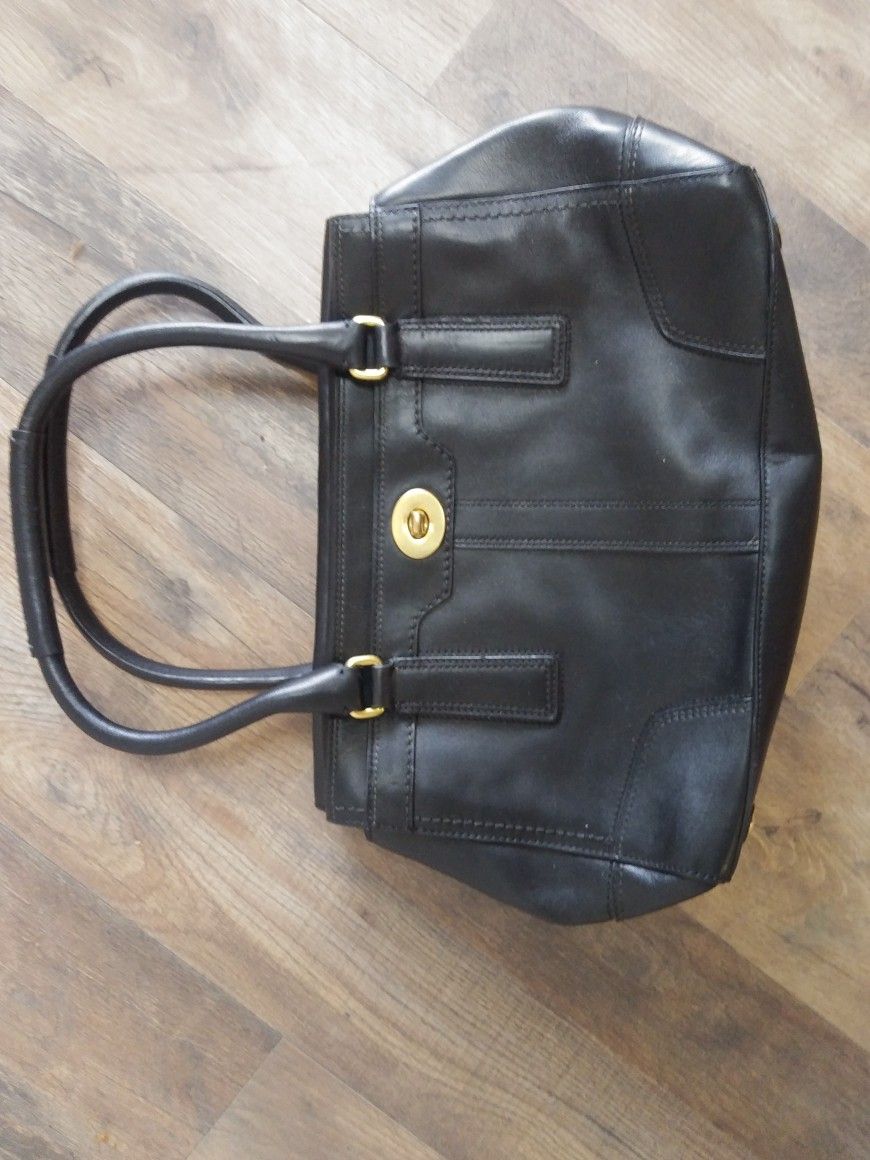 Authentic COACH purse. Never Used. Black