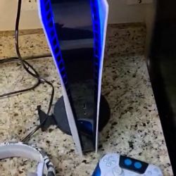 PS5, Limited edition Controller, Bluetooth Headset.