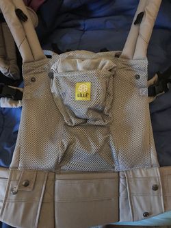 Líllé Baby Carrier