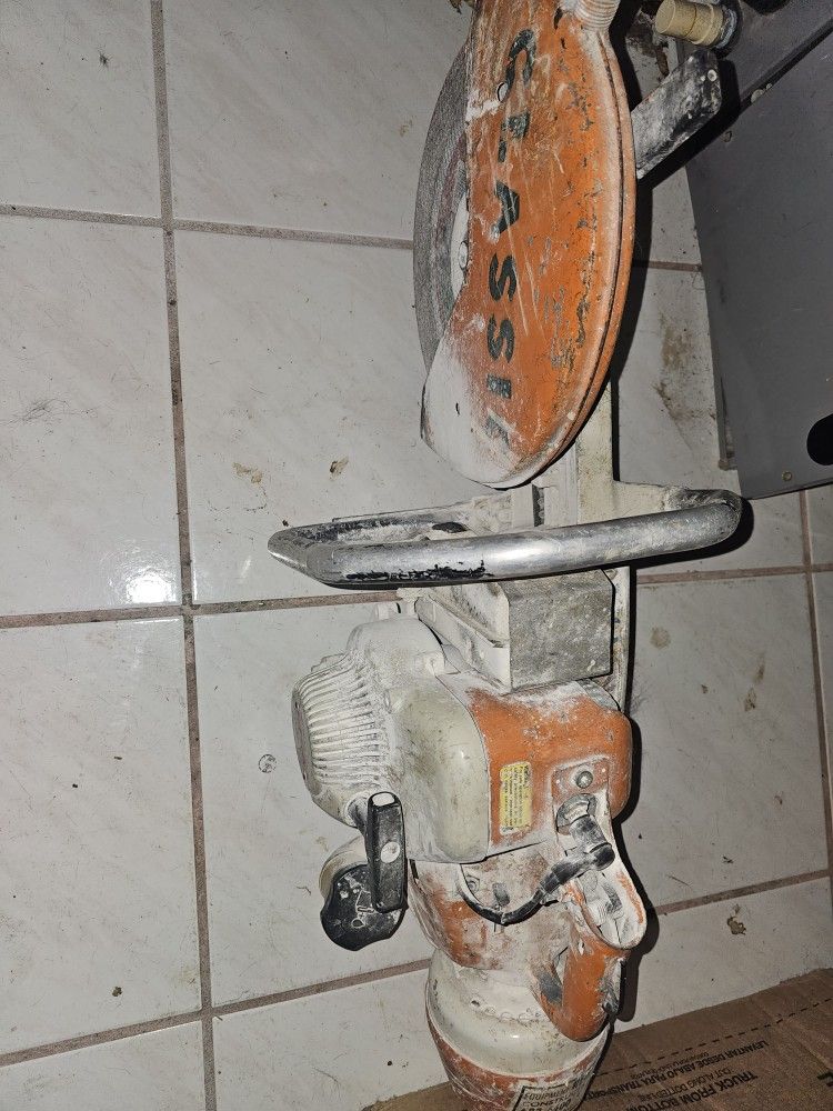 Concrete Saw