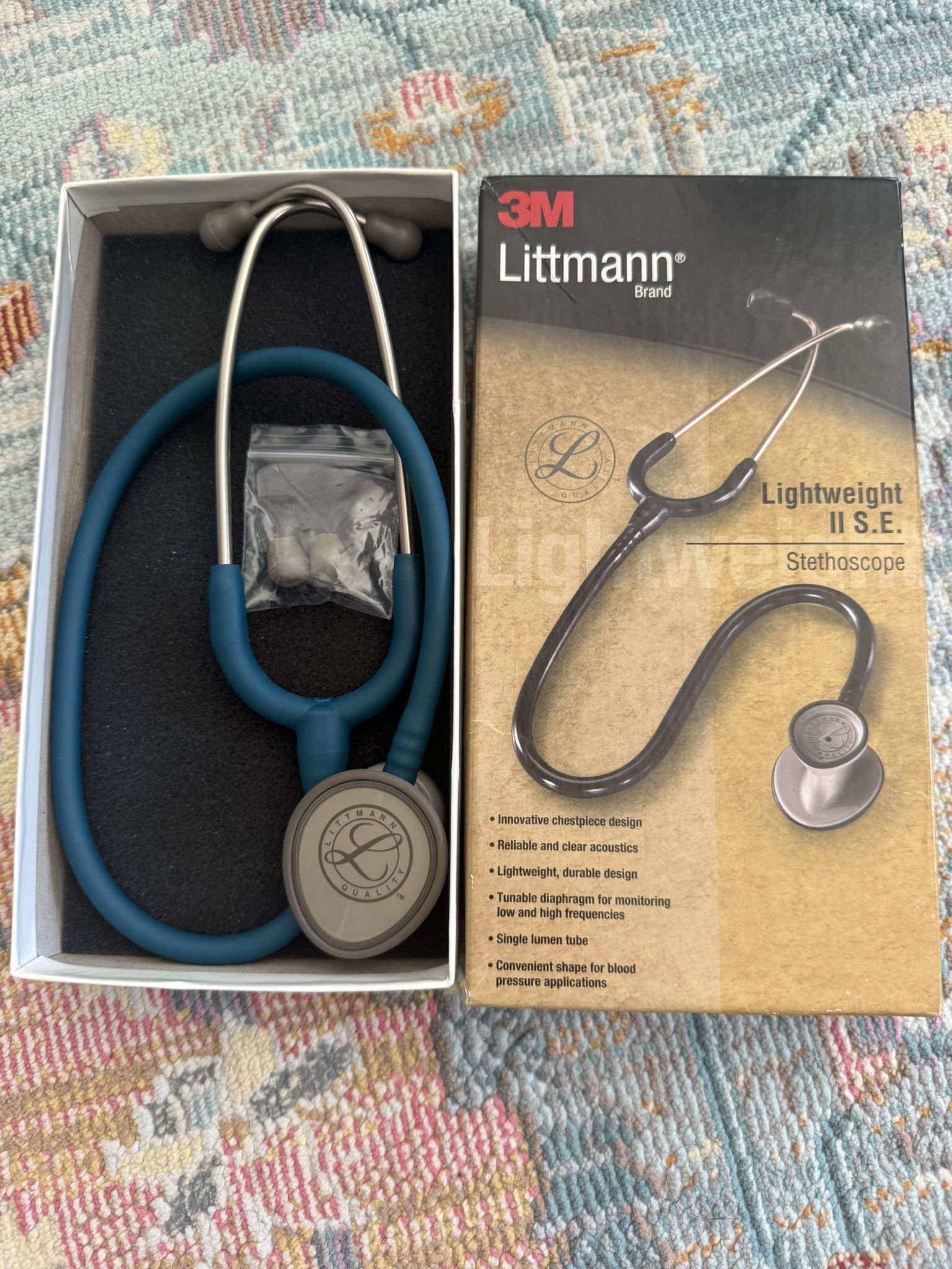 3M Littmann Lightweight II S.E. Stethoscope, 2452, 28" Caribbean Blue Tube