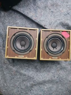 Vintage. Aurotone 5C Super Sound Cube Studio Monitor Speakers 