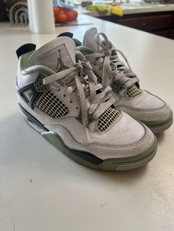 Nike Air Jordan 4 Retro Seafoam Green/White/Black Size 6.5 AQ9129-103