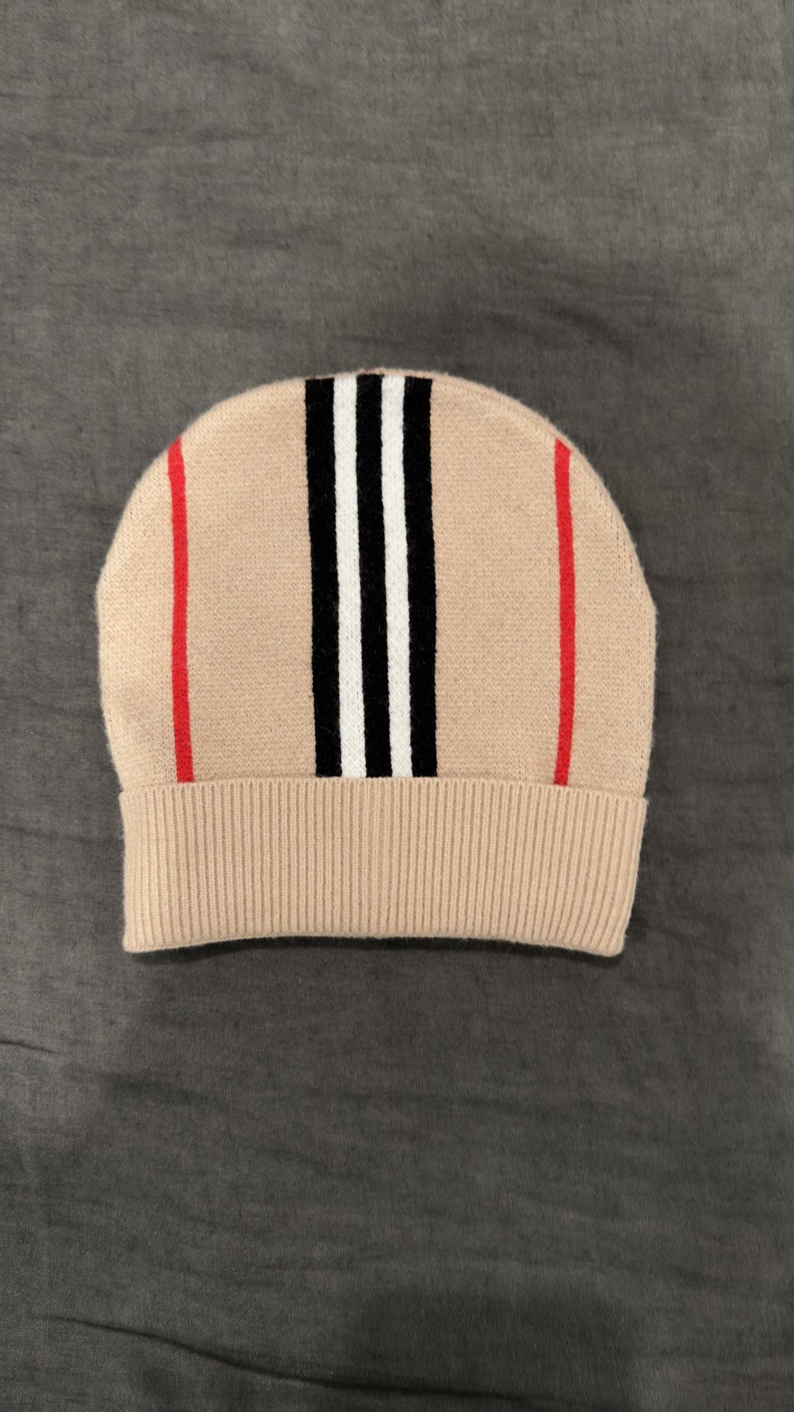 Burberry Beanie