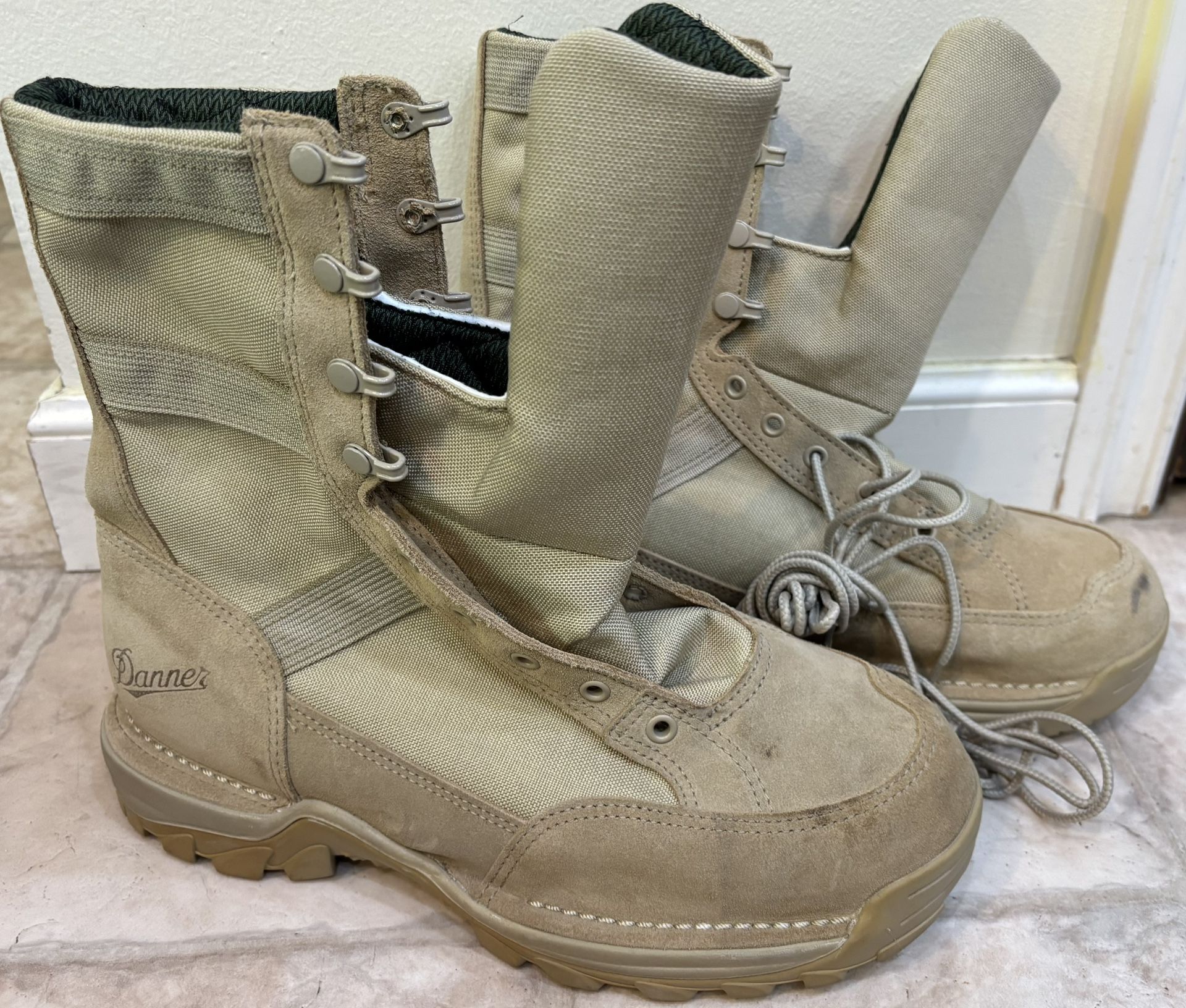 Danner TFX Rivot GoreTex Combat Boots, New, 400 G Thinsulate