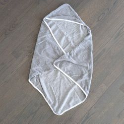 Burt's Bees Baby ORGANIC Cotton Hooded Towel, Grey