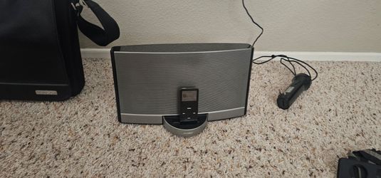 Bose portable speaker for MP3