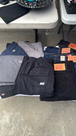 Men’s Levis Pants