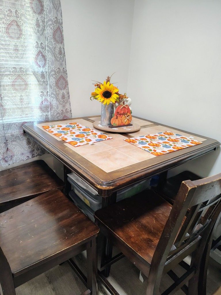 Bar Height Dining Table With 4 Chairs For Sale $50