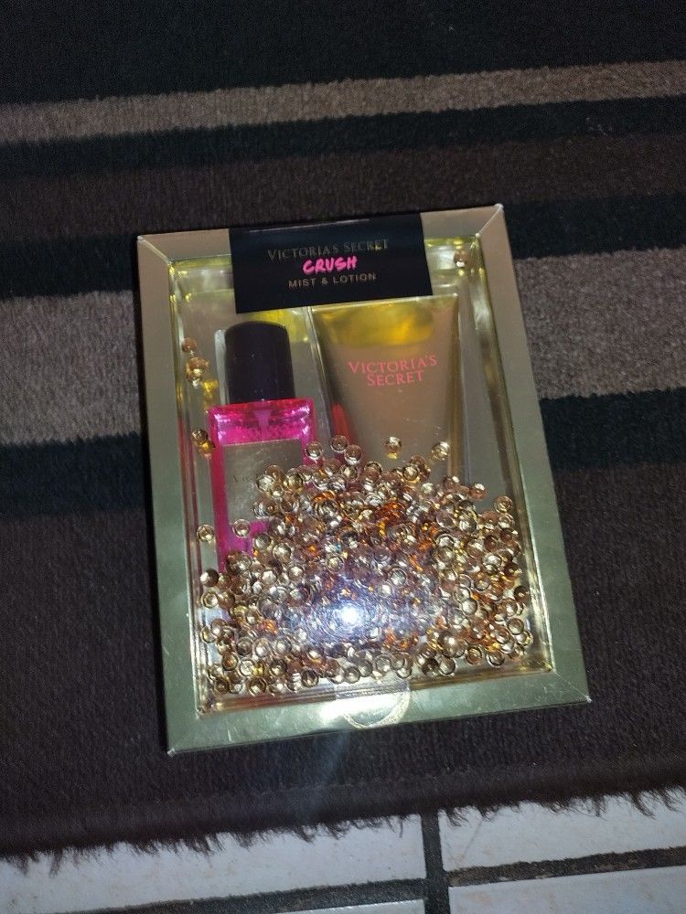 Victoria's Secret Crush Mist And Lotion