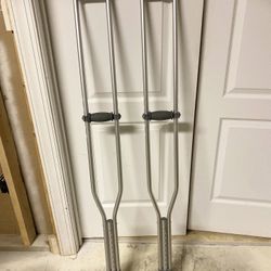 New Adult Crutches - Adjustable 