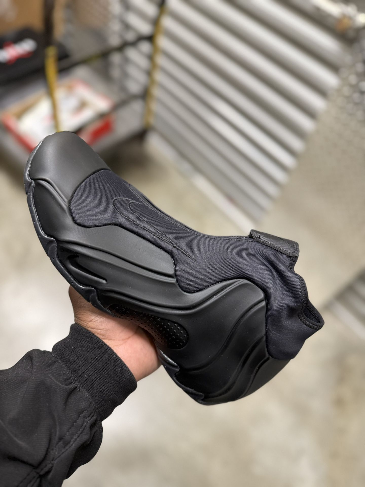 Sz 10.5 Triple Black Flight Posites $240