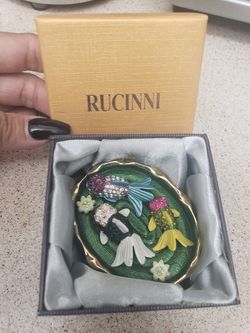 Rucinni jewled trinket box