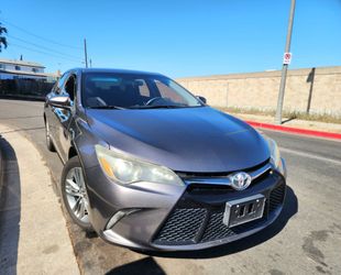 2015 Toyota Camry "SALVAGE"
