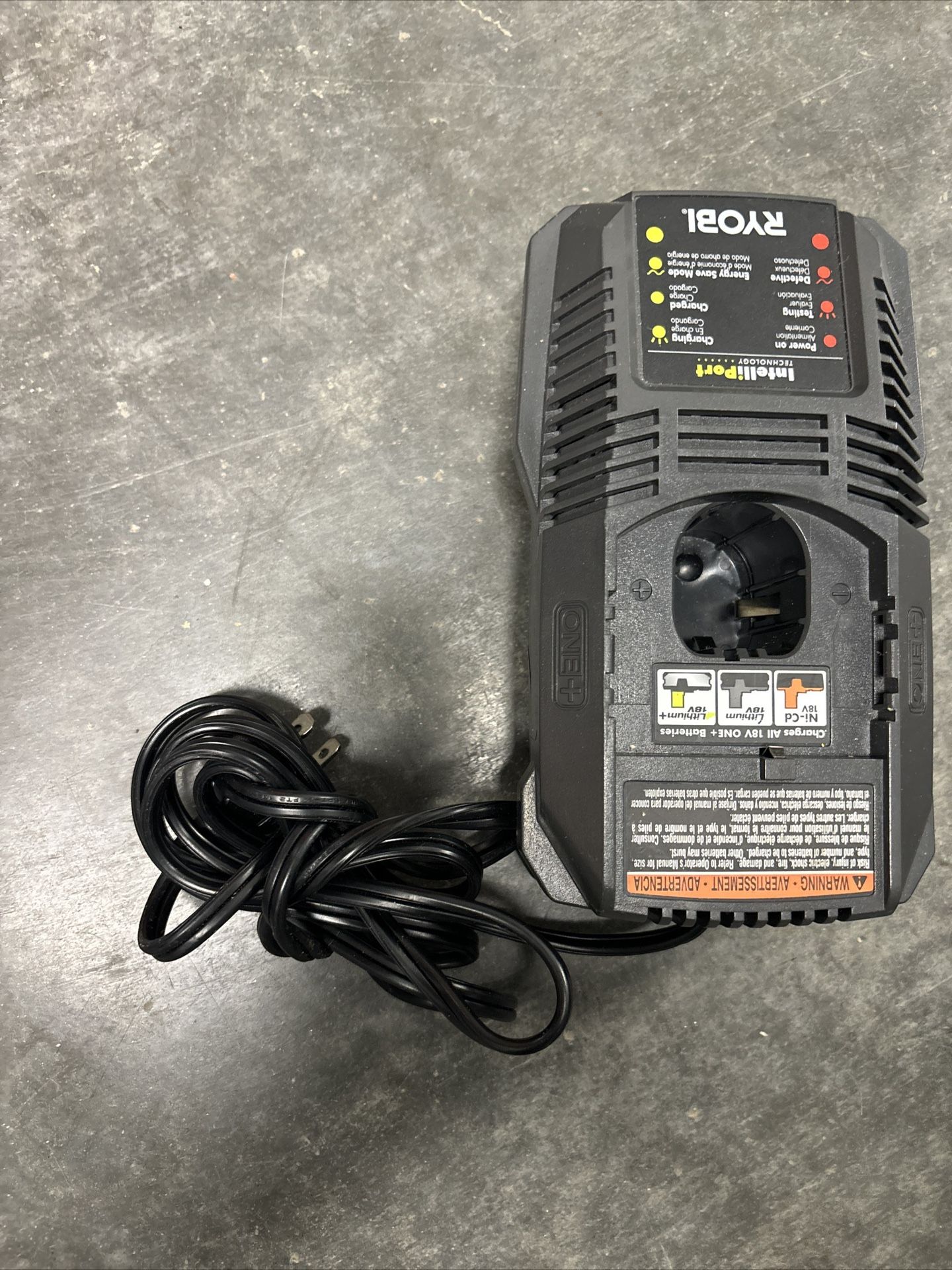 Ryobi P118 Battery Charger 18v One+ Plus IntelliPort 1(contact info removed)9