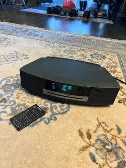 Bose Wave Music System AWRCC1  AM/FM Radio + Remote *CD Player Doesn’t Work*