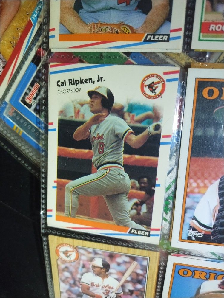 Collectable Baseball/Football Cards