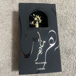 Lattafa maahir cologne