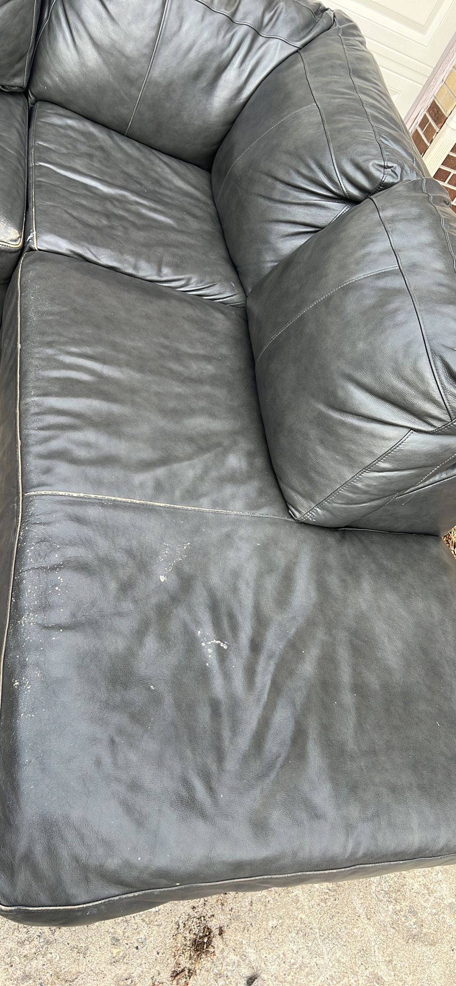 Free Delivery Gray Leather L Sectional Sofa for Sale in Denver, CO