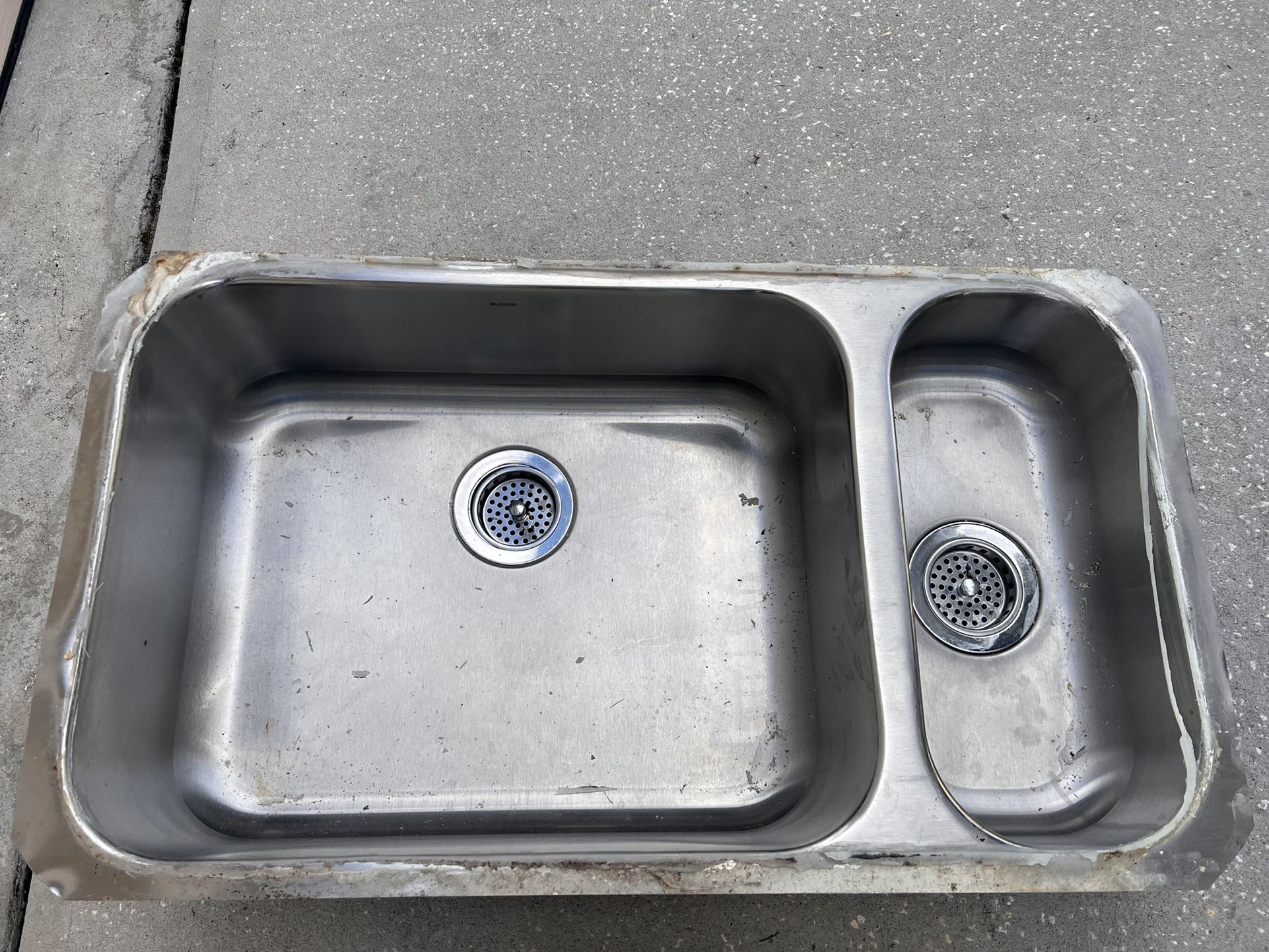 Blanco Under mount Sink