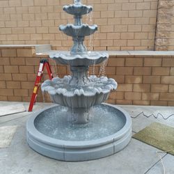 Fuente De Agua 8' De Alta Por 6' De Ancha