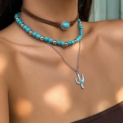 Turquoise beaded necklace