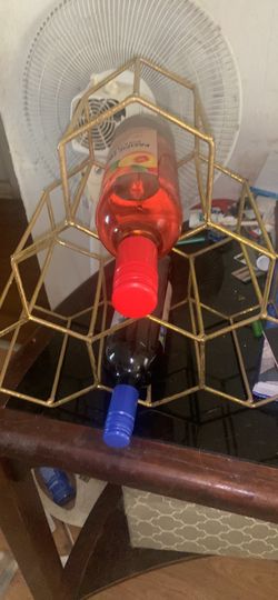 Honeycomb Modern wine rack