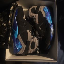 JORDAN 8s