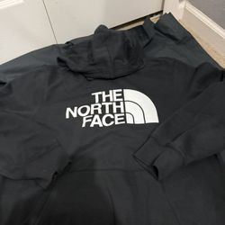 Men’s Northface Hoodie