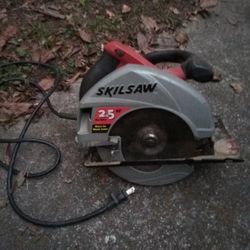 Skill Saw 2.5 Built In Light 