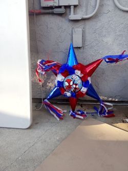 fabrica de piñatas