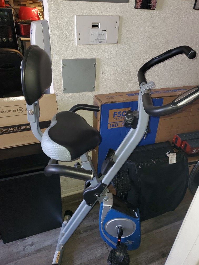 Exercise Equipment Used Conditions But Still Wrks Good