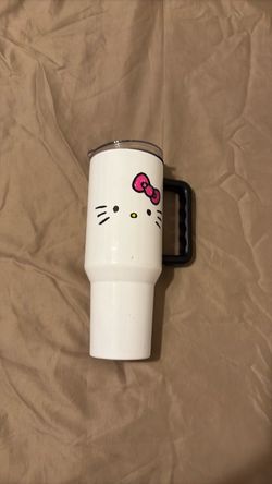 Hello Kitty 40oz Tumbler with Handle