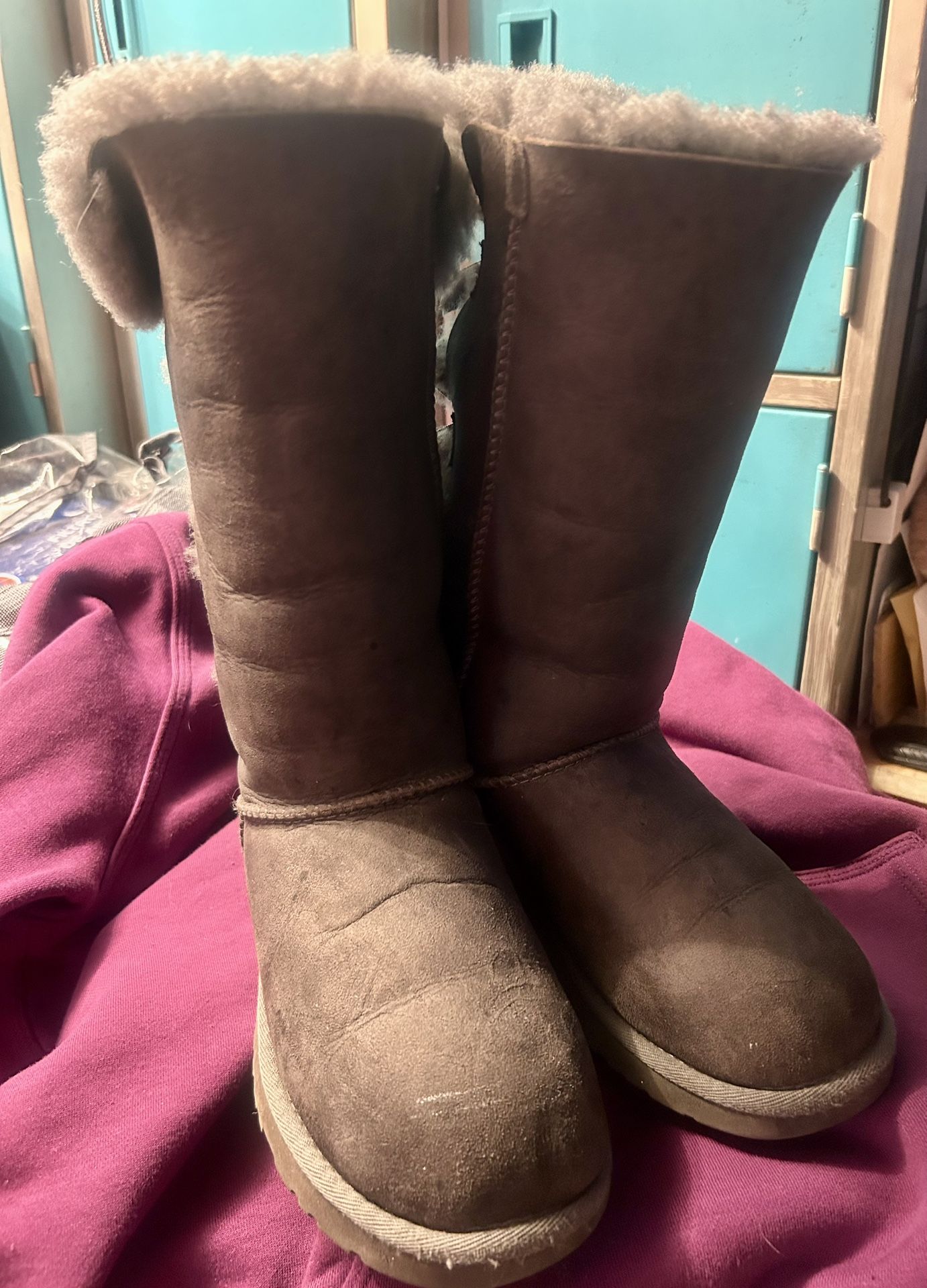 Size 6 Tall “Bailey Bows” Ugg Boots- Light Grey