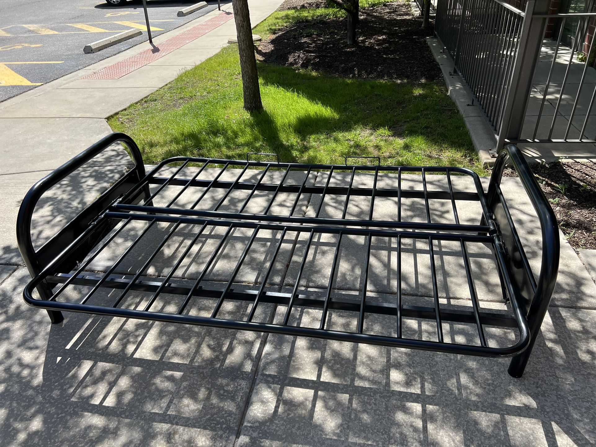 Black Metal Futon Frame full size Bed