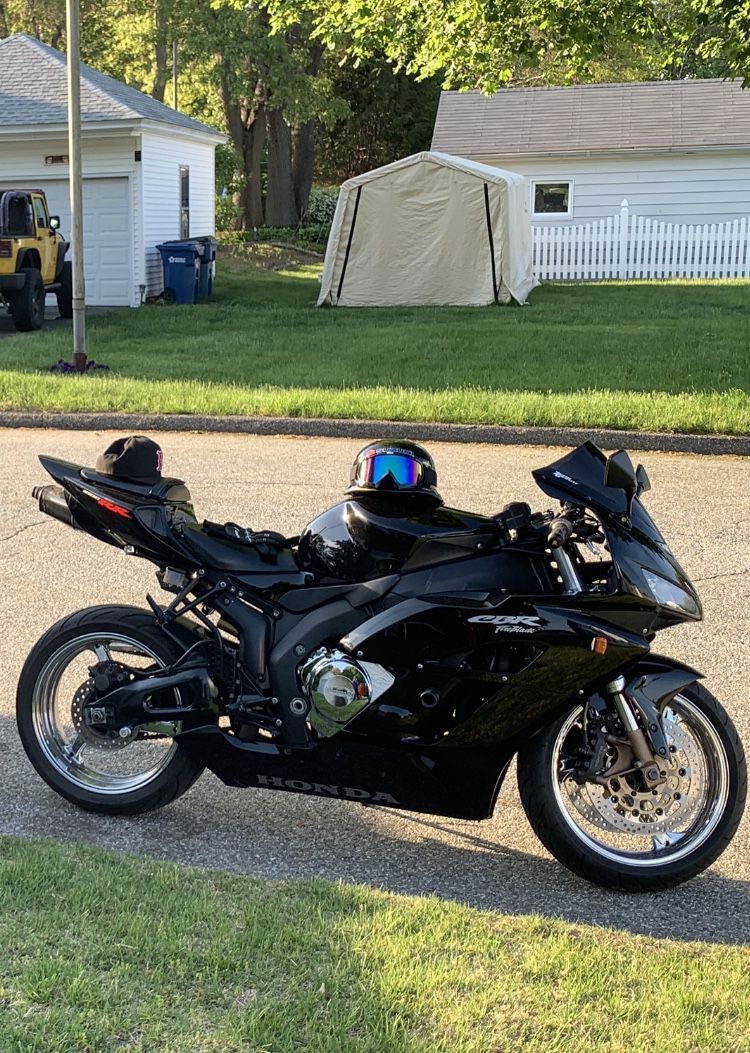 04 Cbr 1000rr Fireblade