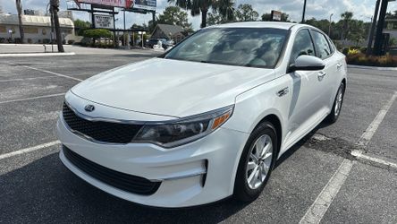 2018 KIA Optima