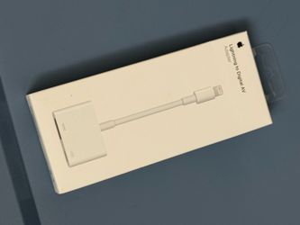 Apple Lightning to Digital AV Adapter
