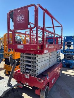 2017 MEC 4046SE Scissor Lift