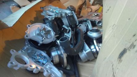 Auto parts. Assorted.