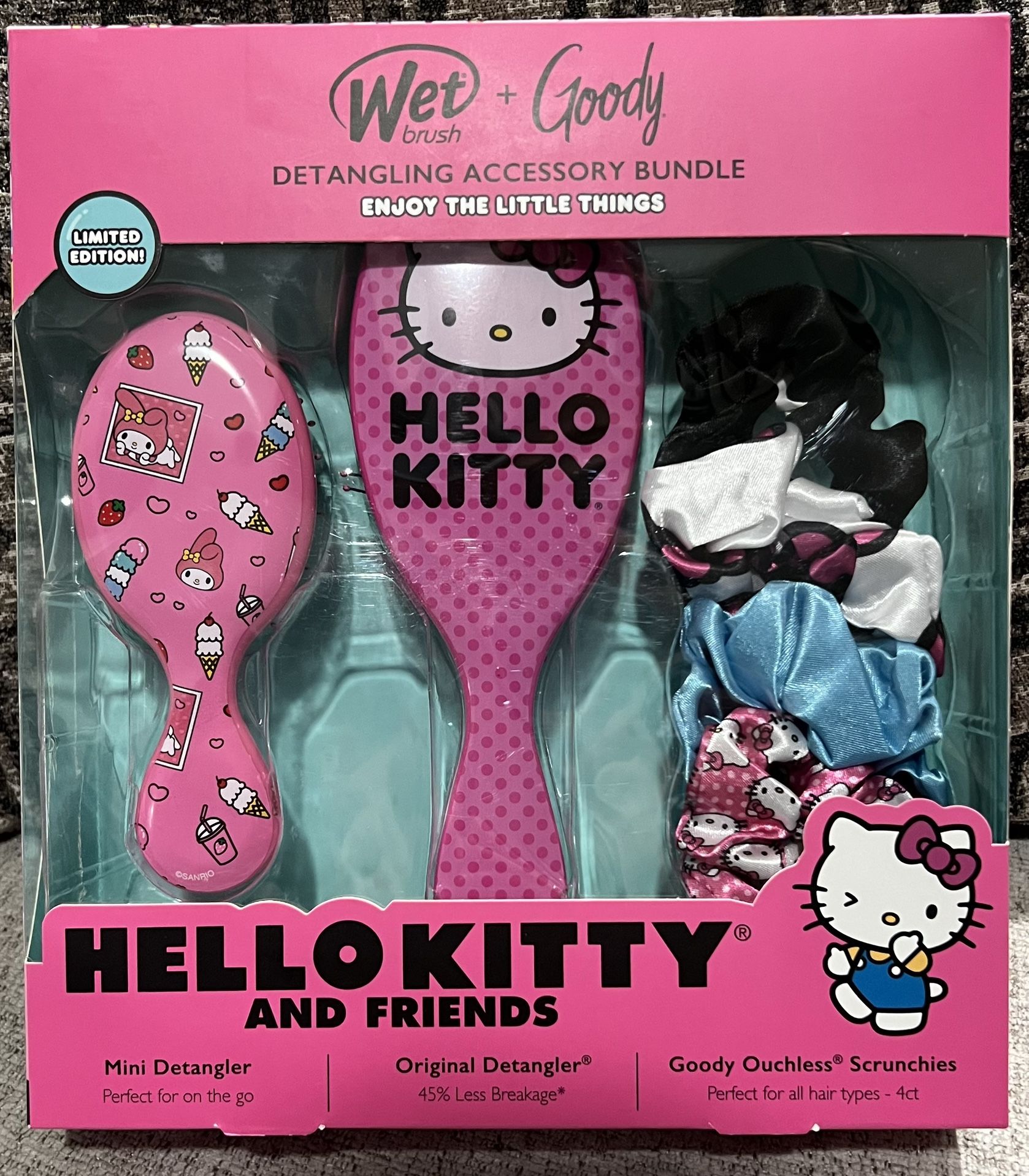 Hello Kitty And Friends Detangljng Accessory Bundles