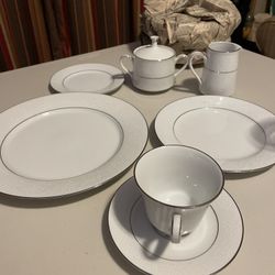 Noritake Tahoe 2585 China-Vintage