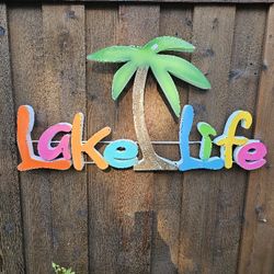 Metal Lake 🏝Life  Wall Sing Decoration. $55 cada uno.