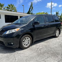 2011 Toyota Sienna