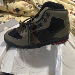 Nike Baltoro Boots
