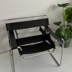 Vintage Wassily Style Black Leather & Chrome Chair, Original Made in Italy Sticker Attached